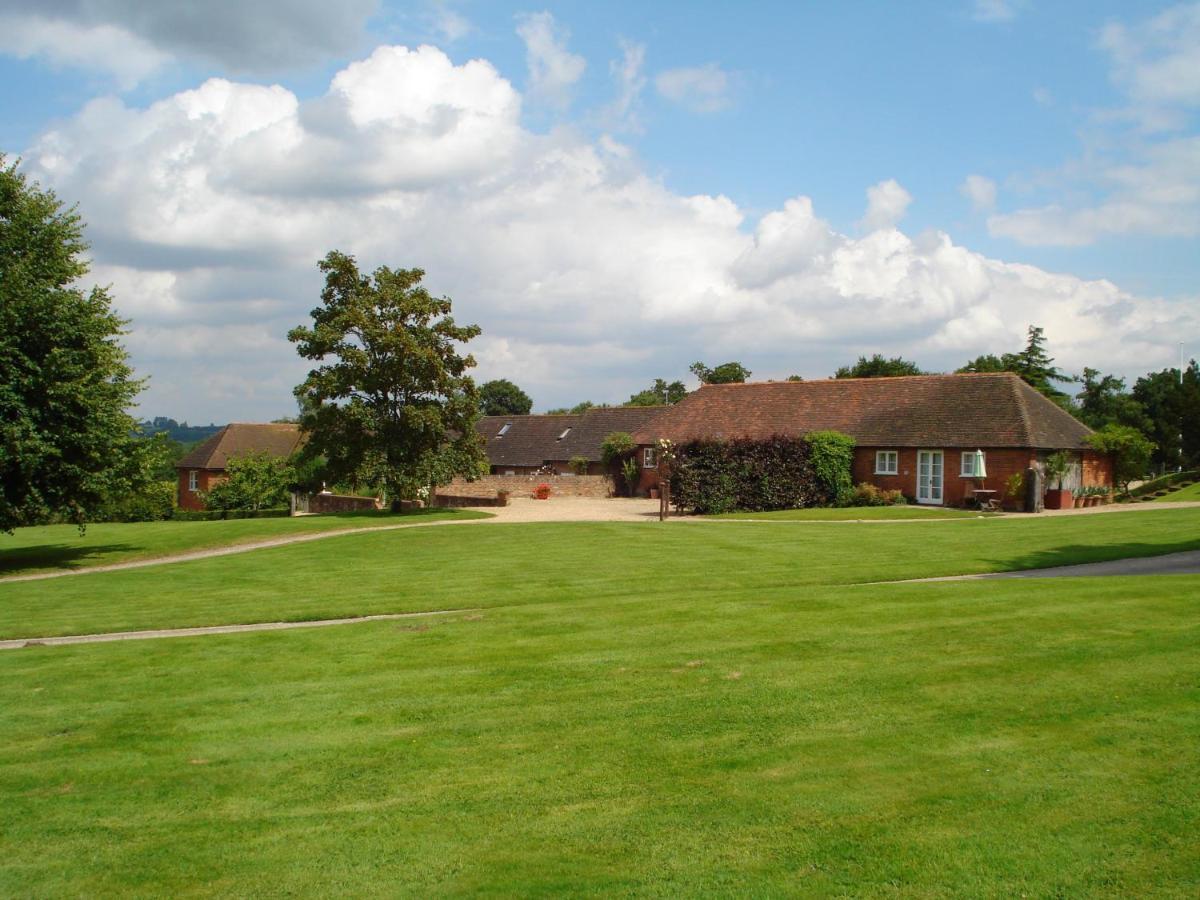 Three Chimneys Farm Accommodation Goudhurst Exterior photo